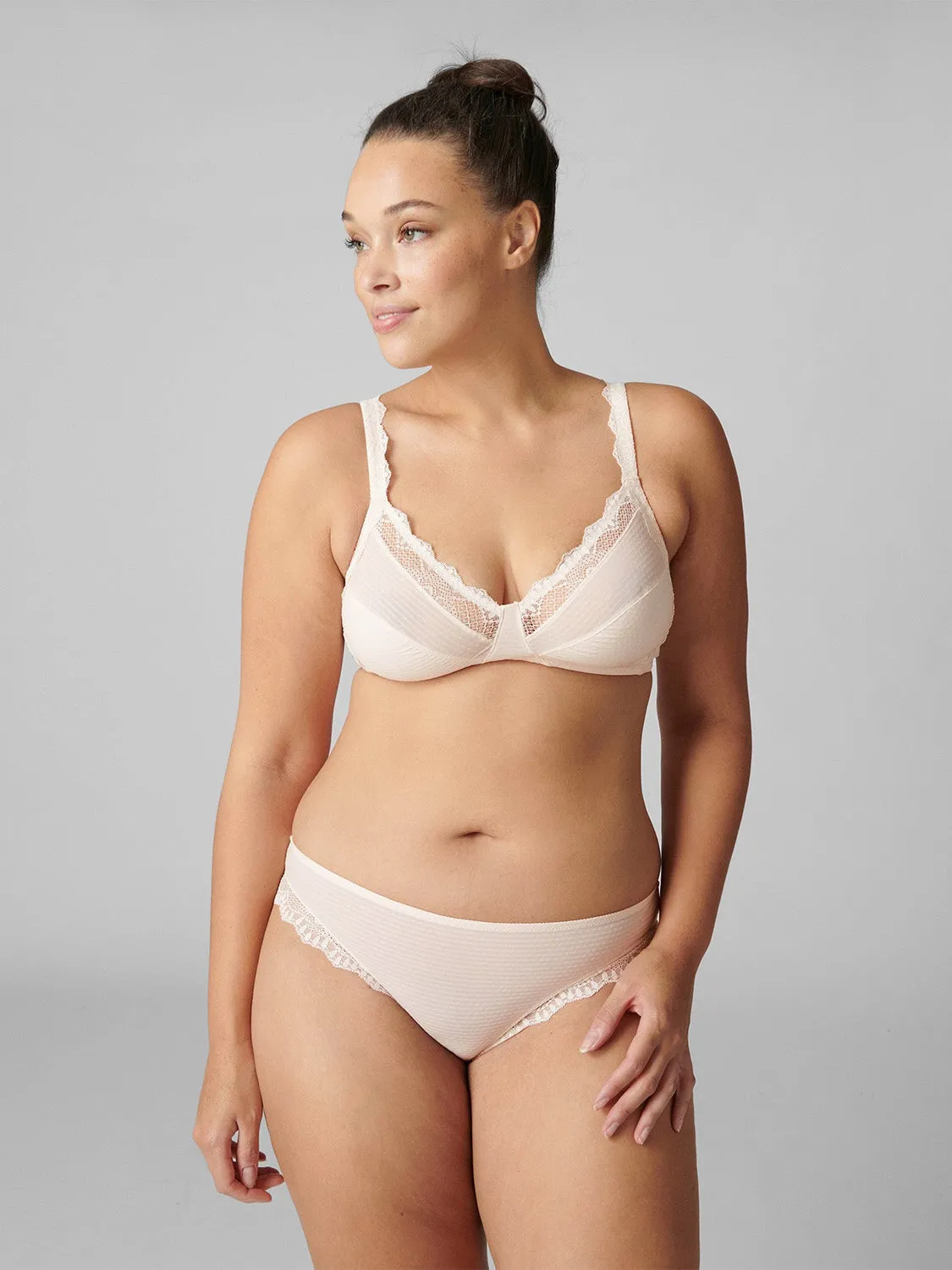 Candide Wireless Triangle - Sakura Pink