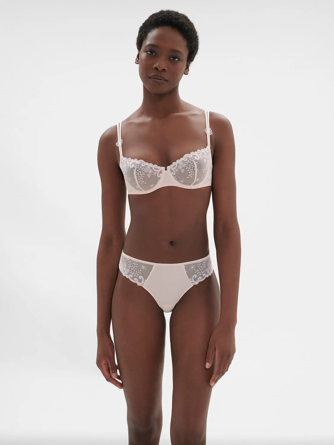 Delice Sheer Demi - Blush