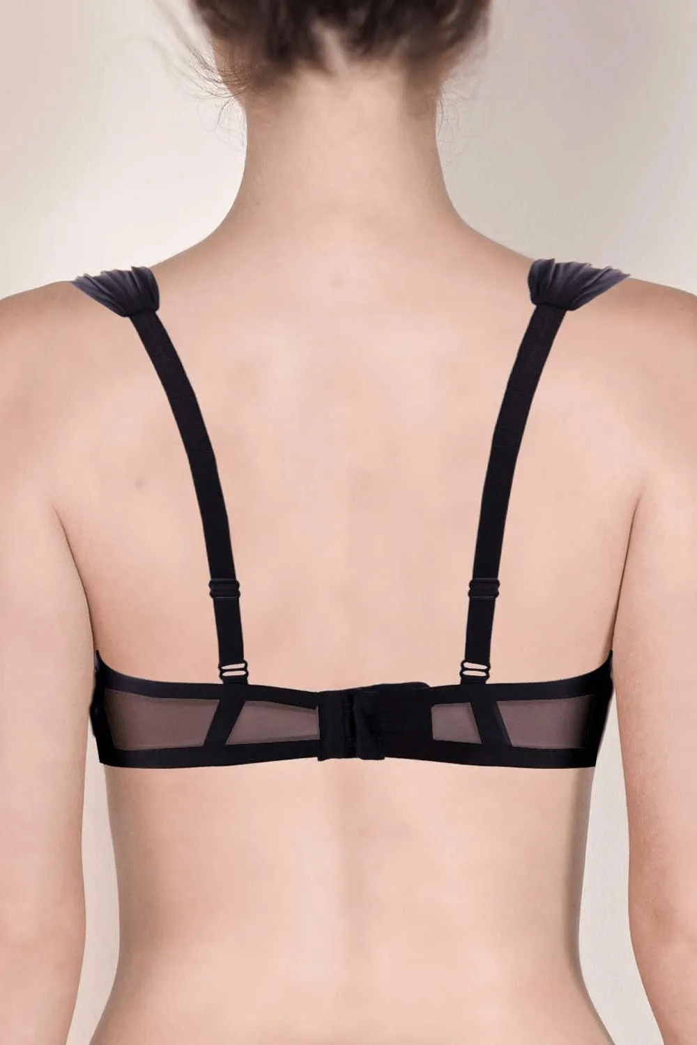 Escora Lauren Bra Free Bridge with Tulle Straps