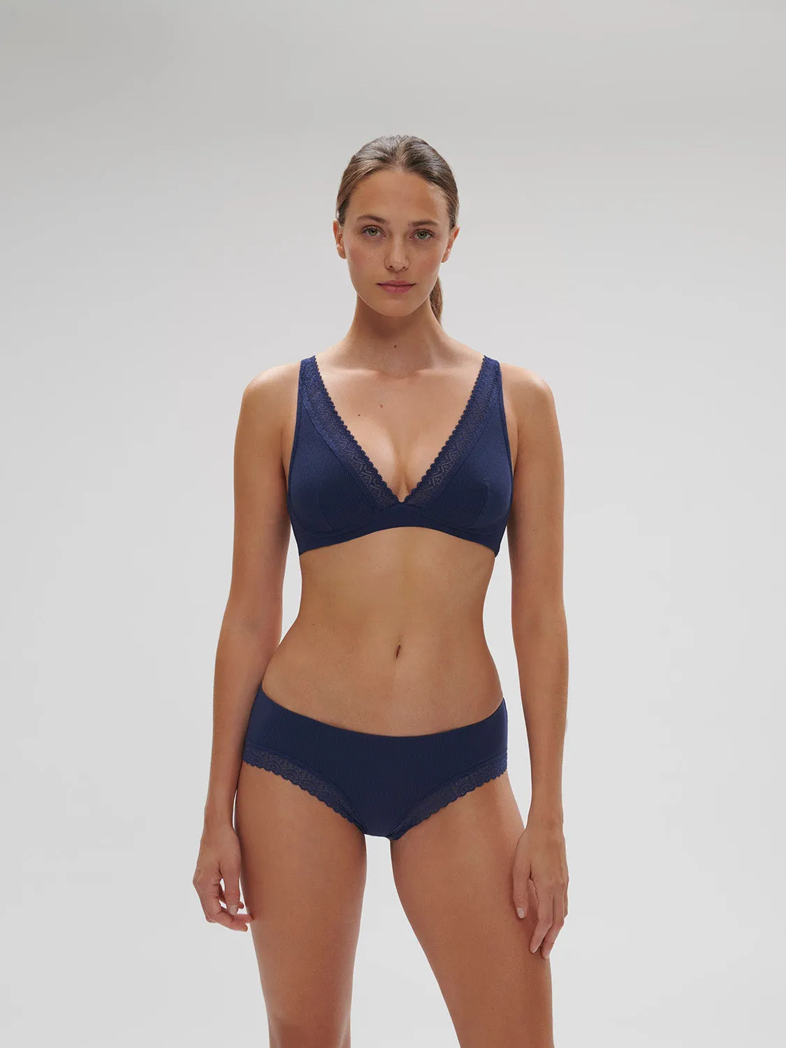 Eugenie Wireless Triangle - Midnight Blue