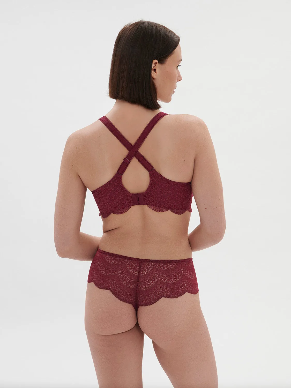 Karma Full Cup - Spinel Red